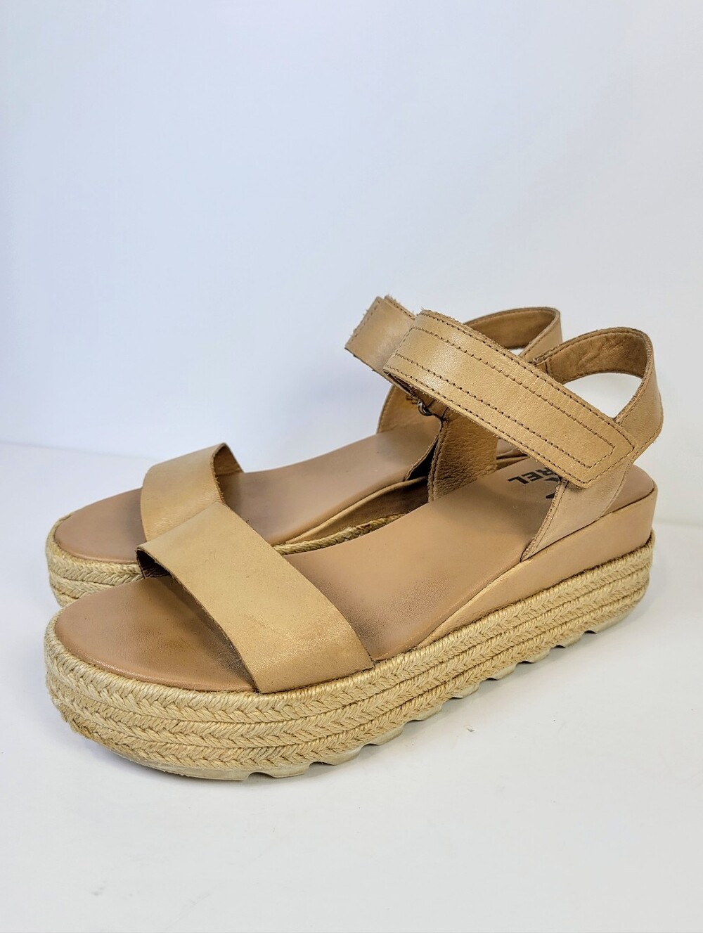 Sorel Cameron Flatform Sandal Espadrille Platform Coastal Boho Chic Vacation